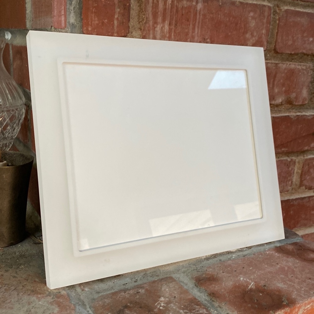 Acrylic picture frame